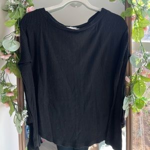 Aeropostale Black Long Sleeve Lightweight Sweater